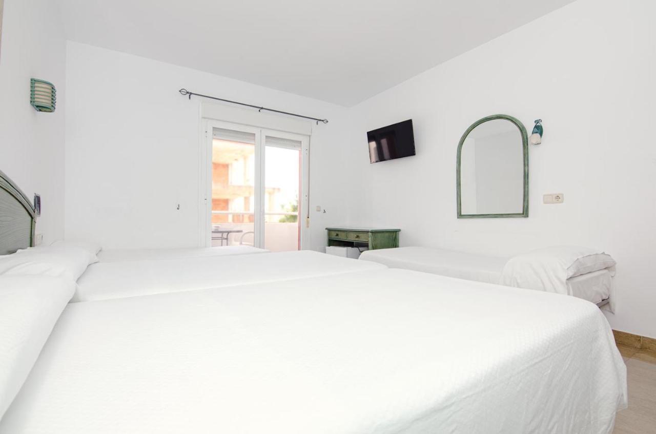 Hostal Manolo Garrucha Zewnętrze zdjęcie