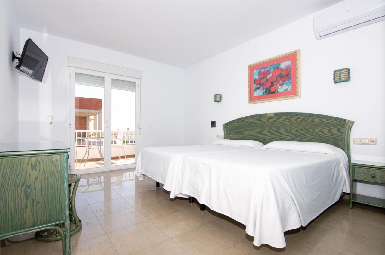 Hostal Manolo Garrucha Zewnętrze zdjęcie