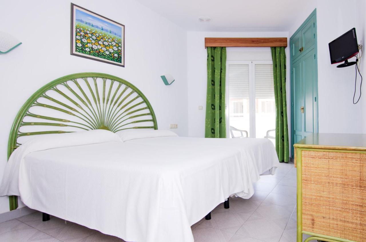 Hostal Manolo Garrucha Zewnętrze zdjęcie